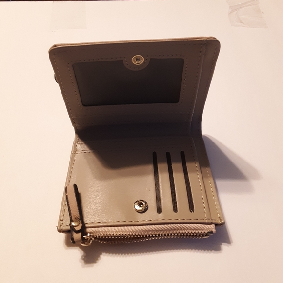 LAST ONE! 🦝 Womens Wallet Leather! - Picture 6 of 7